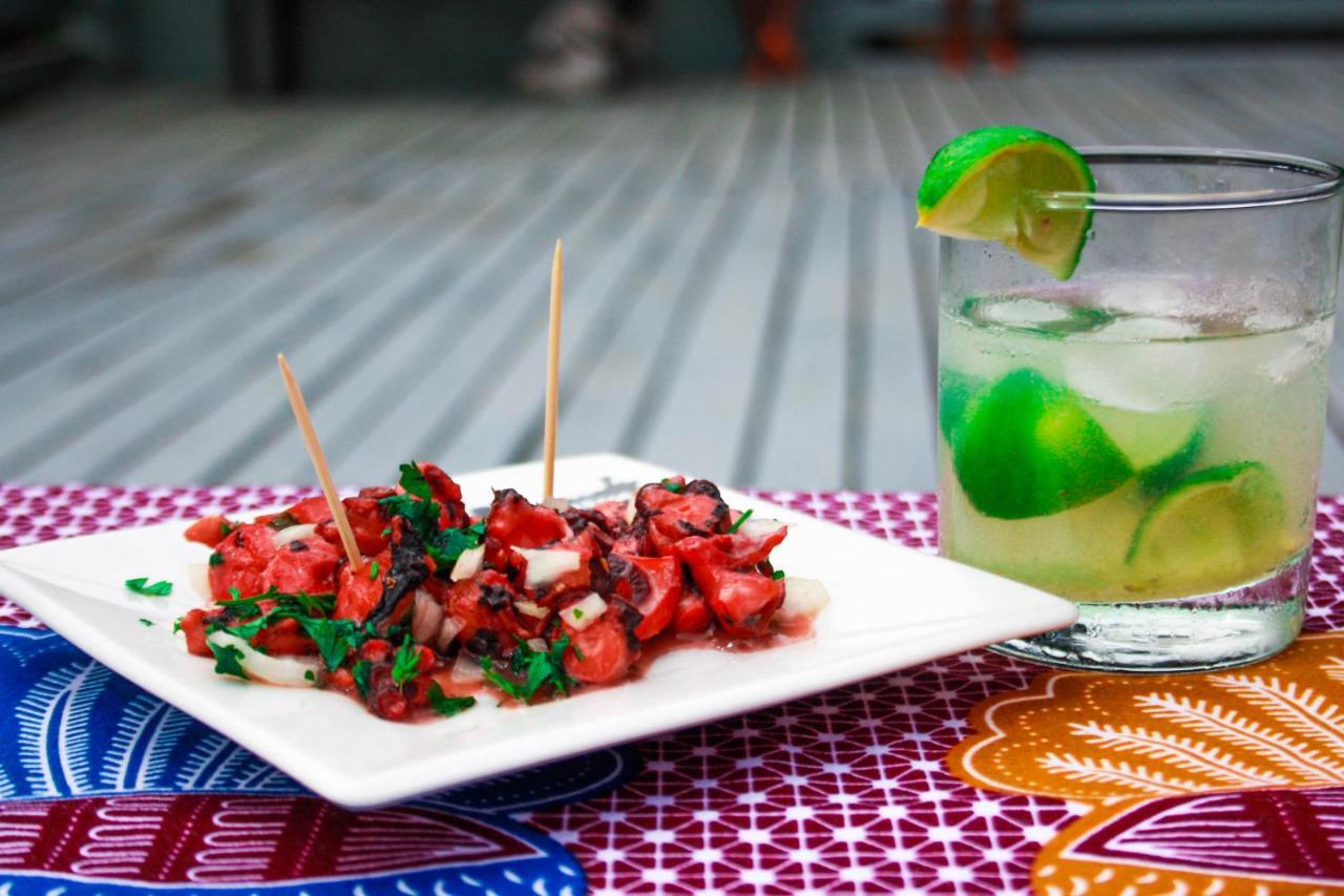 Casa Cantagalo - Guest House & Bar Restaurant Santana 외부 사진