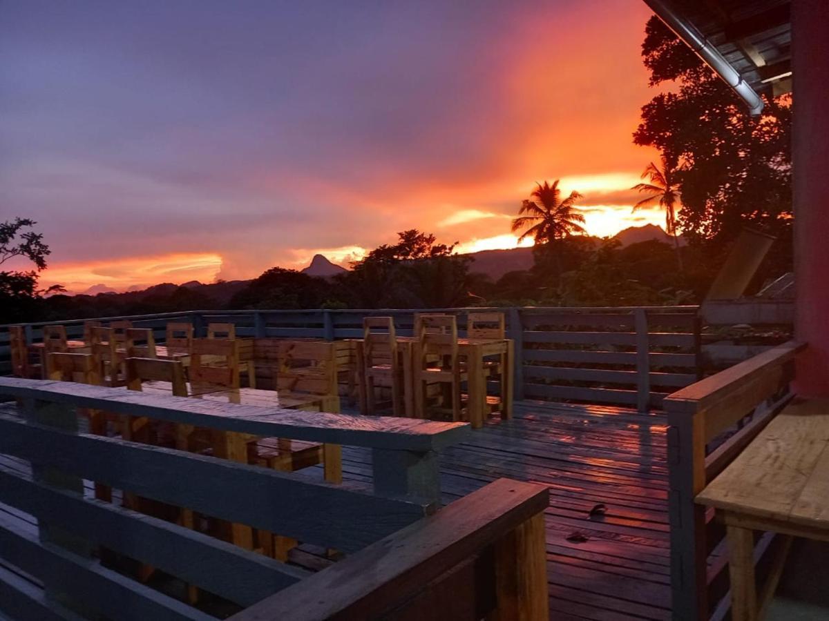 Casa Cantagalo - Guest House & Bar Restaurant Santana 외부 사진